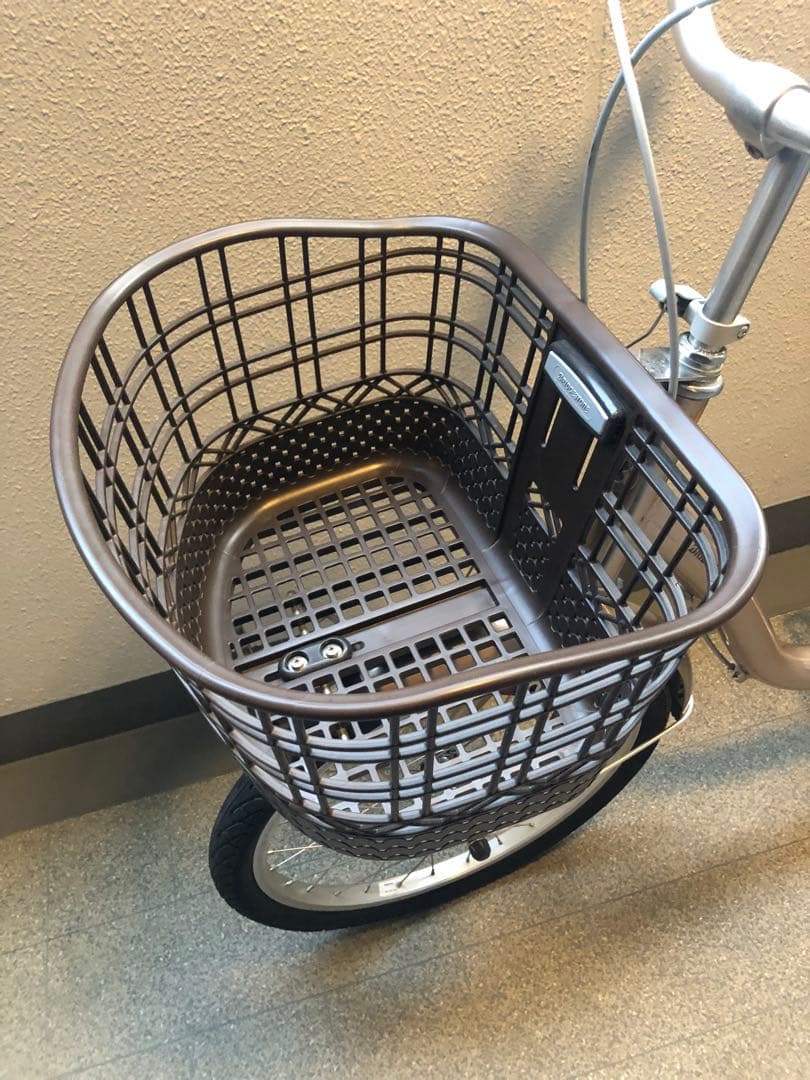 【直接お渡し】ブリヂストン アルミーユミニ AU00 リアバスケット付き【美品】