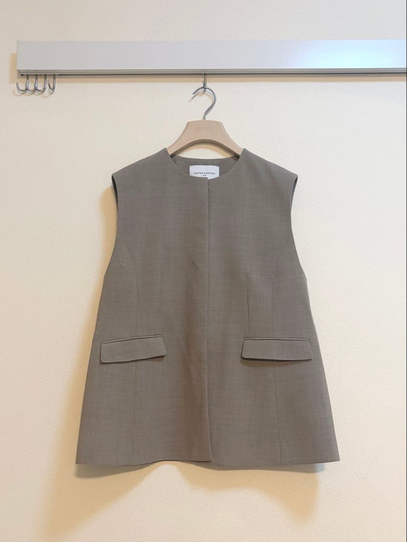 ユナイテッドアローズ ノーカラーベスト