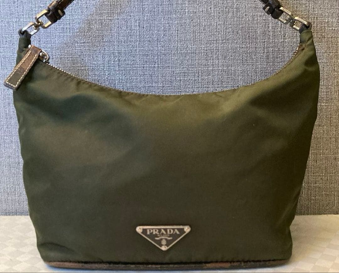 PRADA ワンショルダー 三角ロゴ オリーブ ヴィンテージ 保存袋，ショッパー