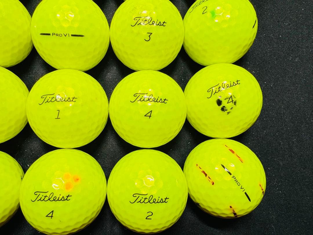 最新 タイトリスト PRO V1 2025年モデル 30個　　イエロー
