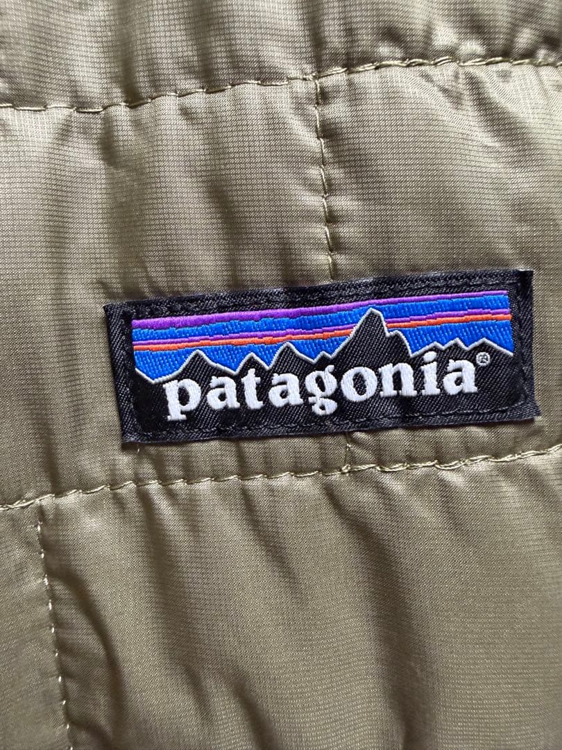 patagonia パタゴニア ナノパフ　 ベスト　　84242 FA23年製