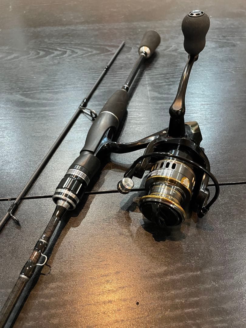 アジング・釣りセット2ピースロッド（168㌢）&リール・ダイワ月下美人ワーム他付