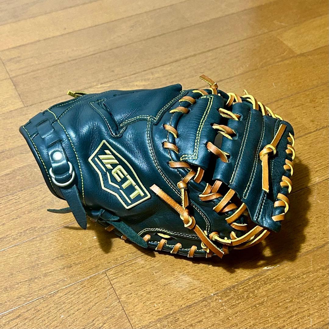 357.カスタムリペア ZETTソフトステアキャッチャーミット