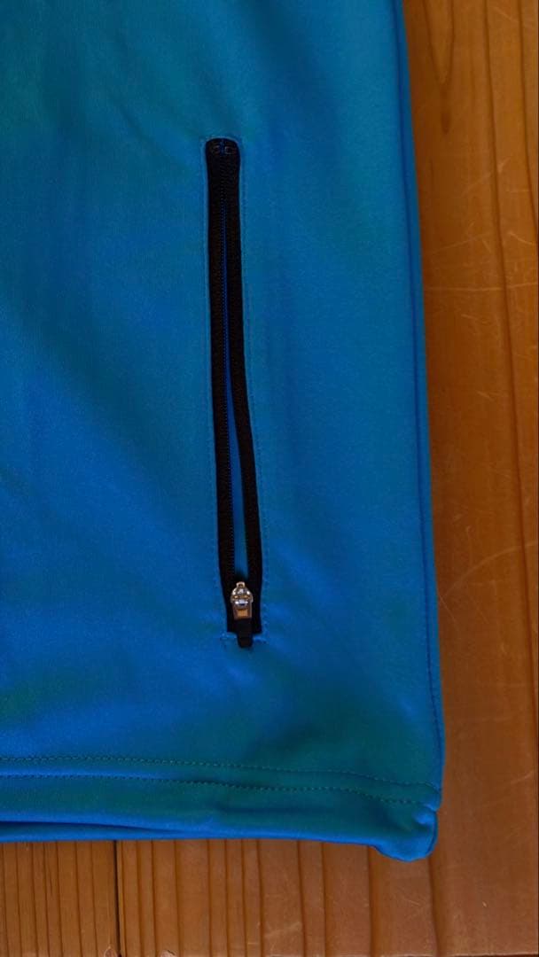 ピザ屋さん専用　ルースイソンブラ　ジャージ上下セット　ウィンドブレーカー