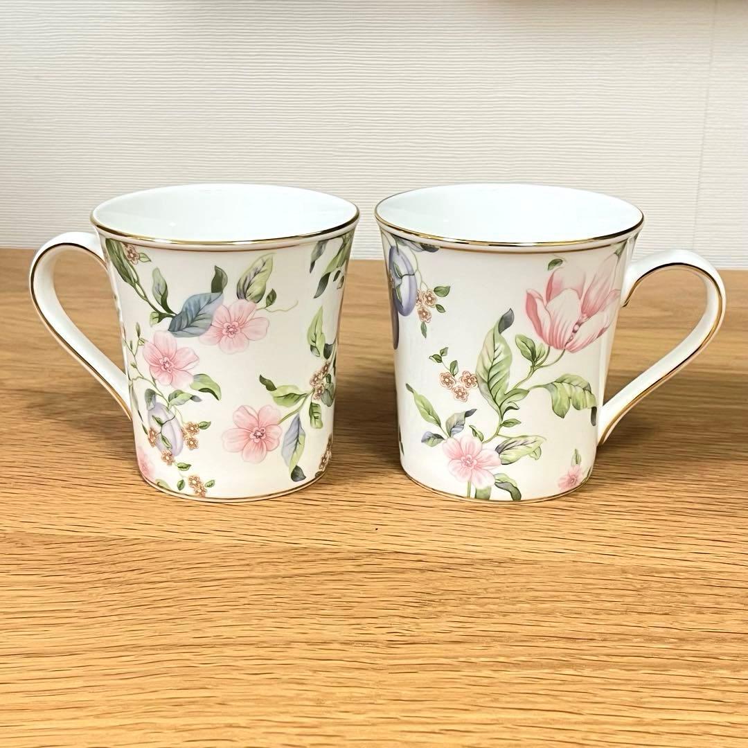 Bono　新品！ウェッジウッド スイートプラム ペアマグ