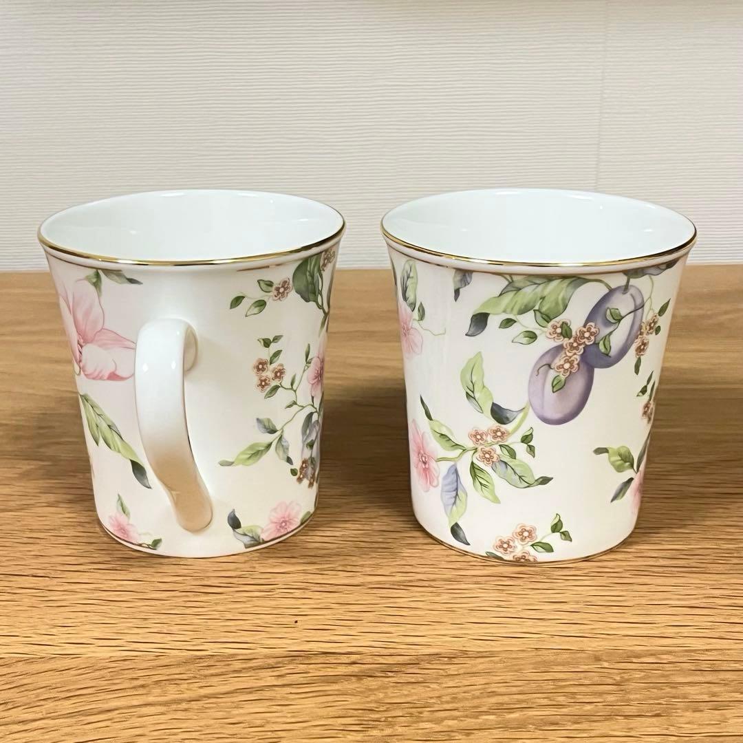 Bono　新品！ウェッジウッド スイートプラム ペアマグ