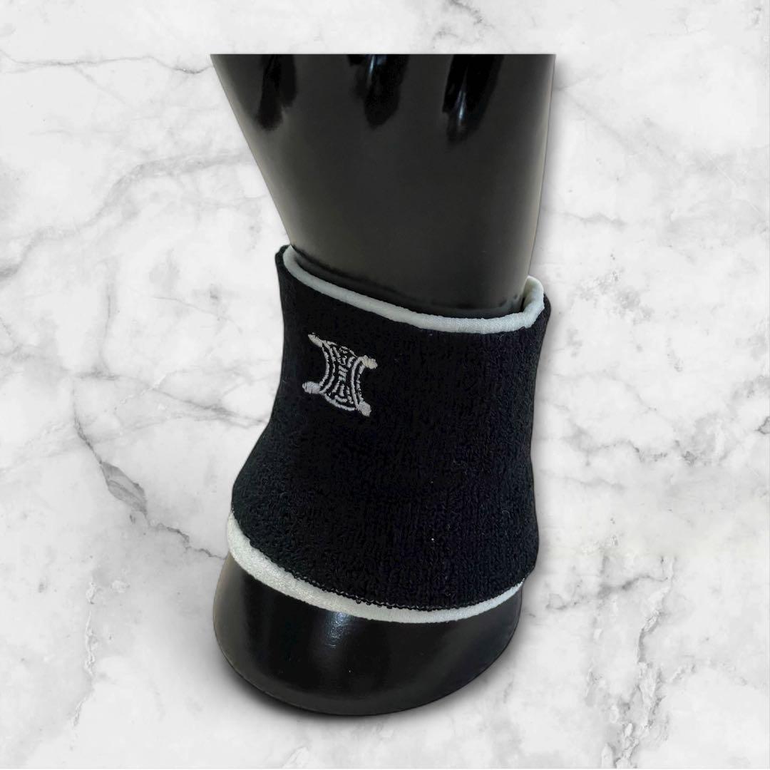 ✨激レア 美品✨CELINE セリーヌ トリオンフ リストバンド ブラック