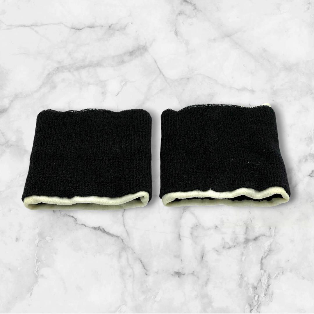 ✨激レア 美品✨CELINE セリーヌ トリオンフ リストバンド ブラック