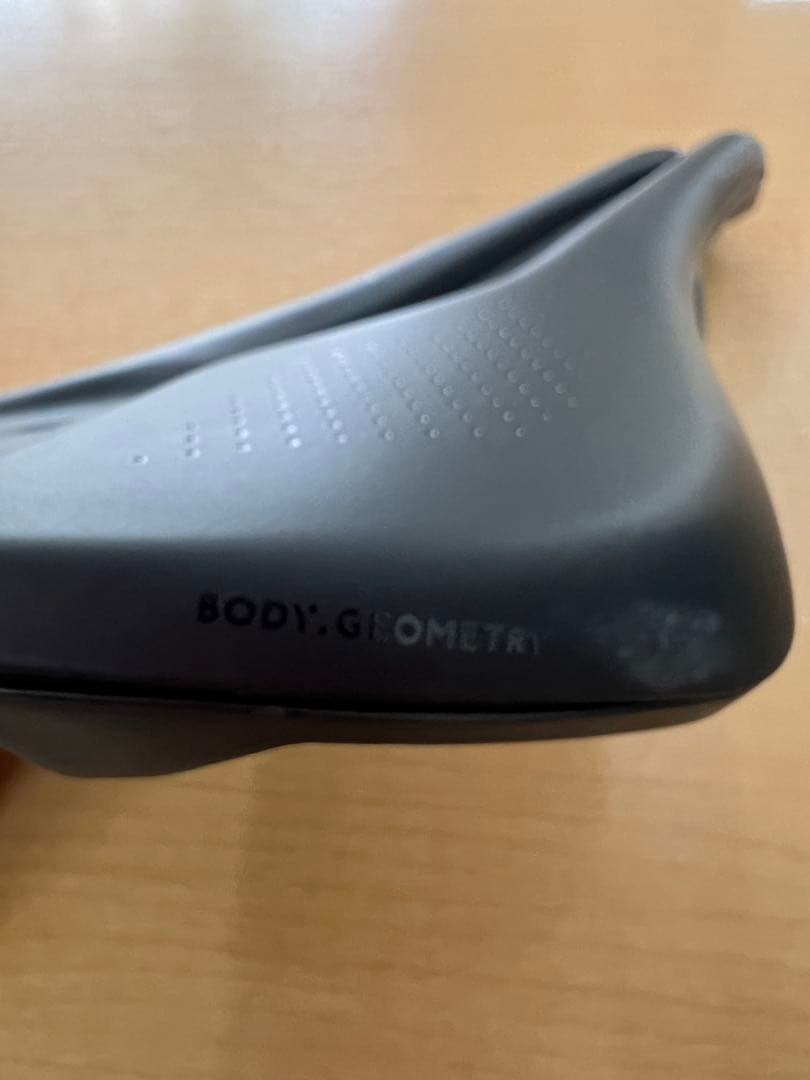 Specialized Power サドル ブラック　143mm