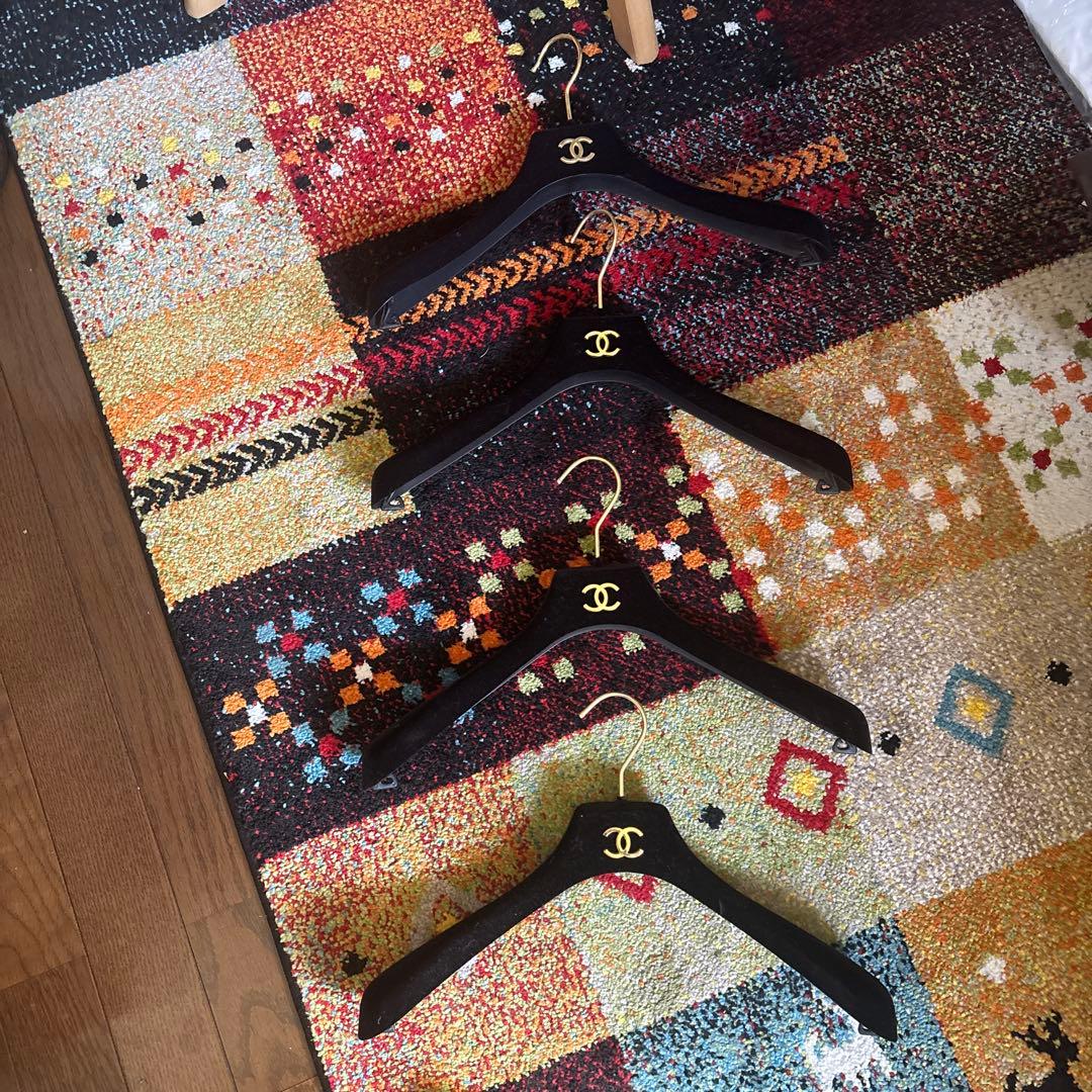 シャネル　chanel■ハンガー　ジャケット用