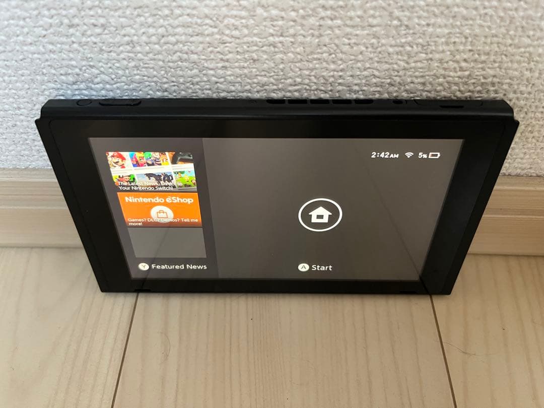 Nintendo Switch 本体 ドック・Joy-Con付き