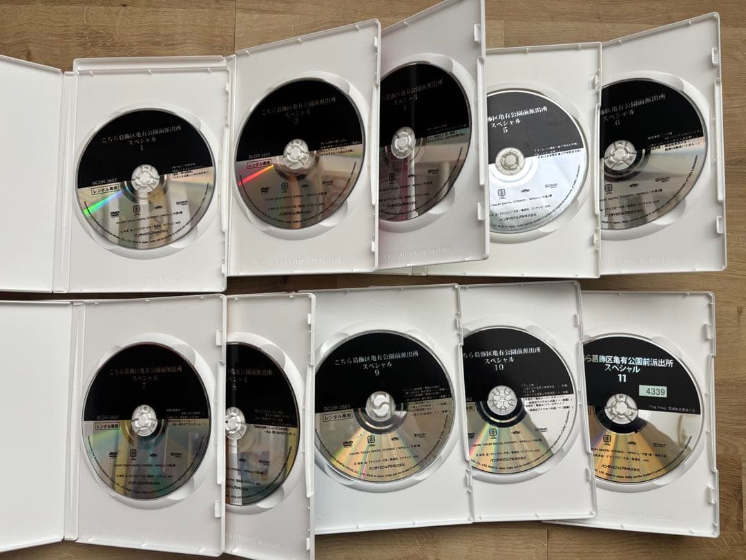 猫*間様 ★こちら葛飾区亀有公園前派出所 アニメDVD 33本セット★中古レンタ