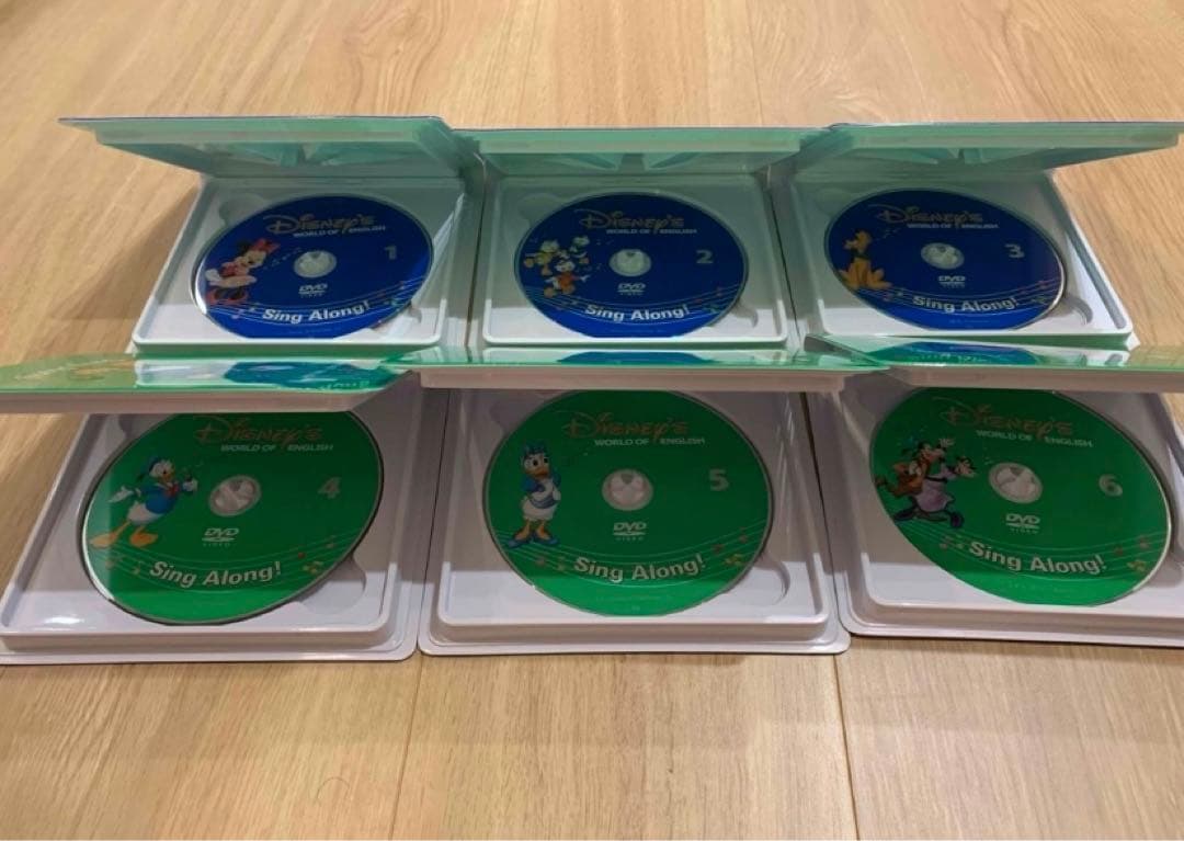 新子役　　DWE ディズニー英語システム シングアロング DVD 12枚