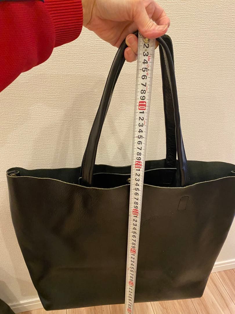 K*a様 定価55000円スロウ　黒 レザー バッグ 大きめ