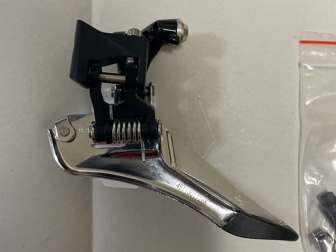 SRAM RIVAL22 機械式コンポセット（クランク BB30, 172.5）