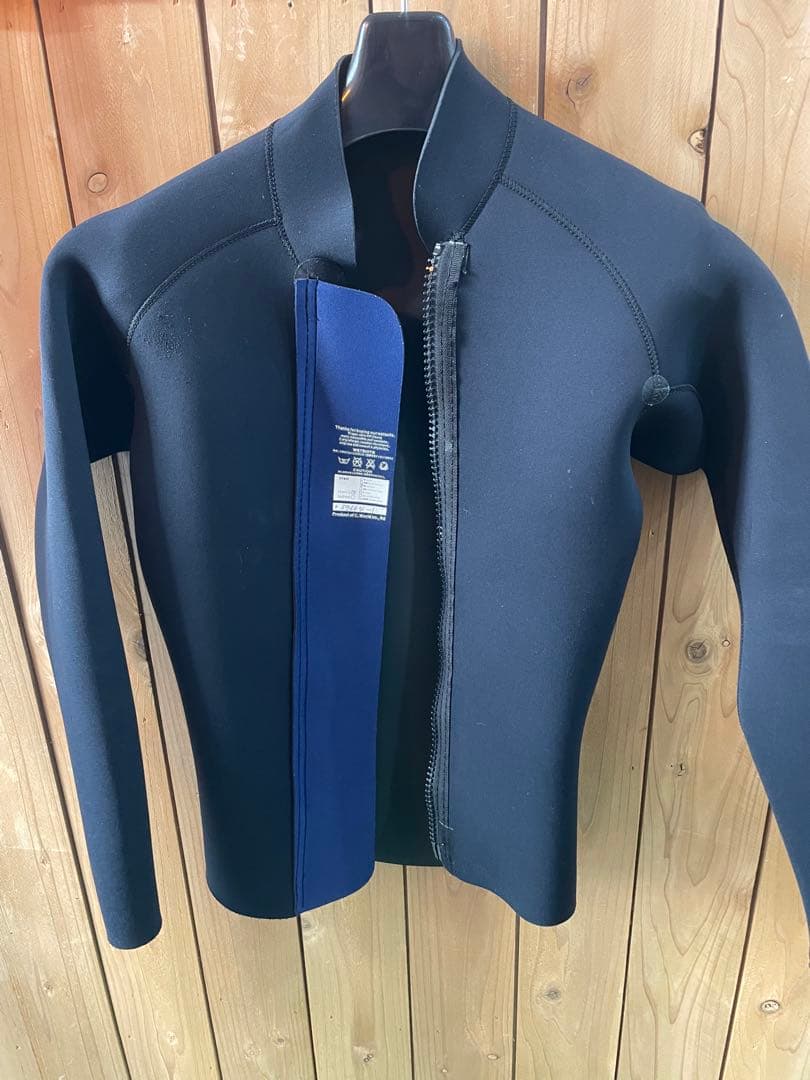 期間限定AXXE CLASSICアックスクラシックジップタッパーM 2ミリ