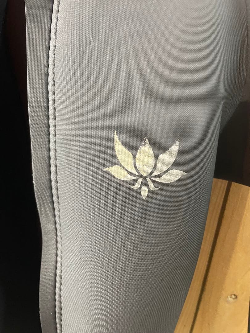 期間限定AXXE CLASSICアックスクラシックジップタッパーM 2ミリ