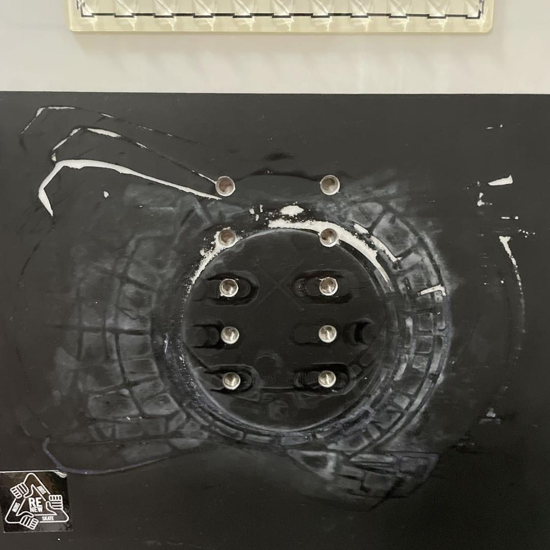 SALOMON THE WALL 143cm Banksy スノボ サロモン