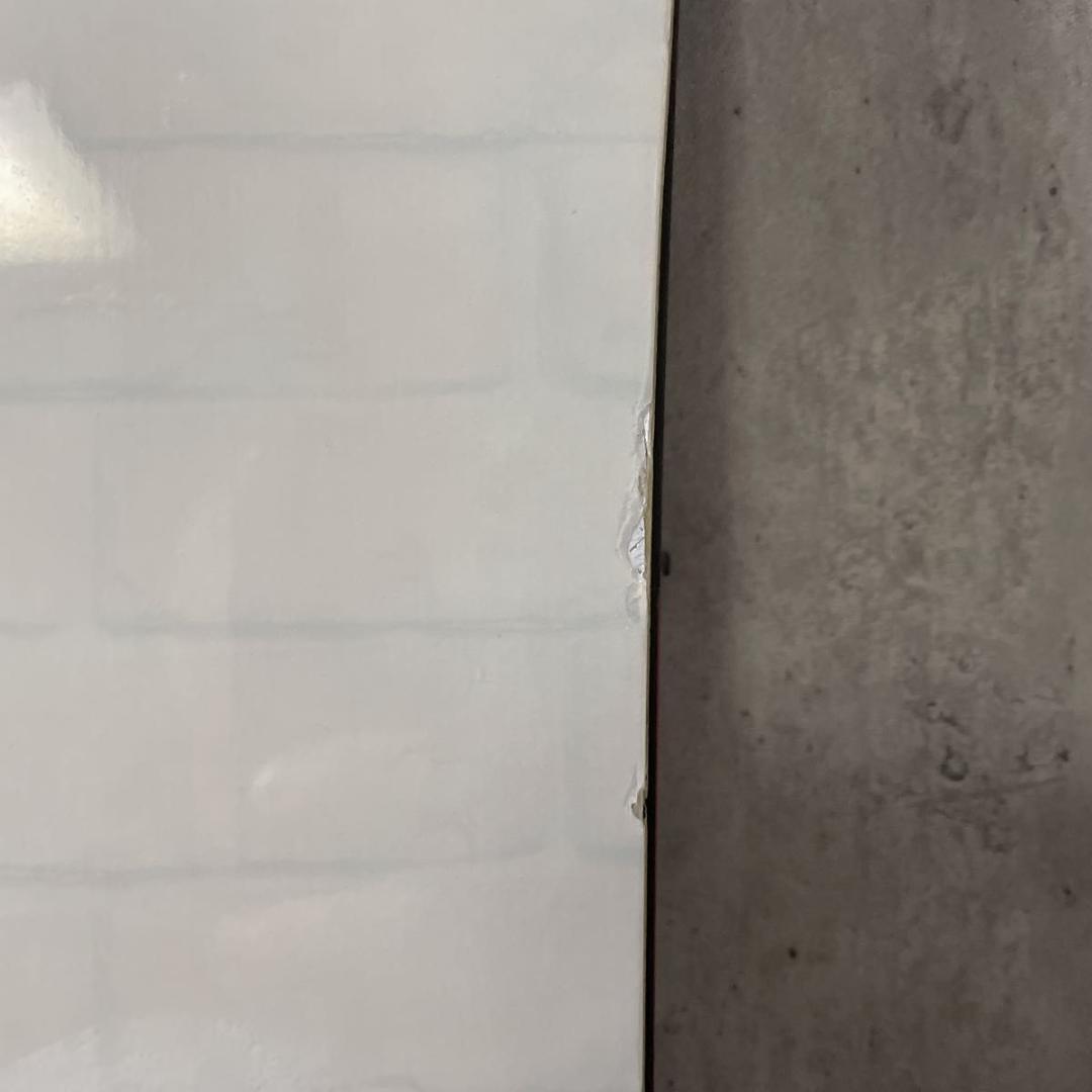 SALOMON THE WALL 143cm Banksy スノボ サロモン