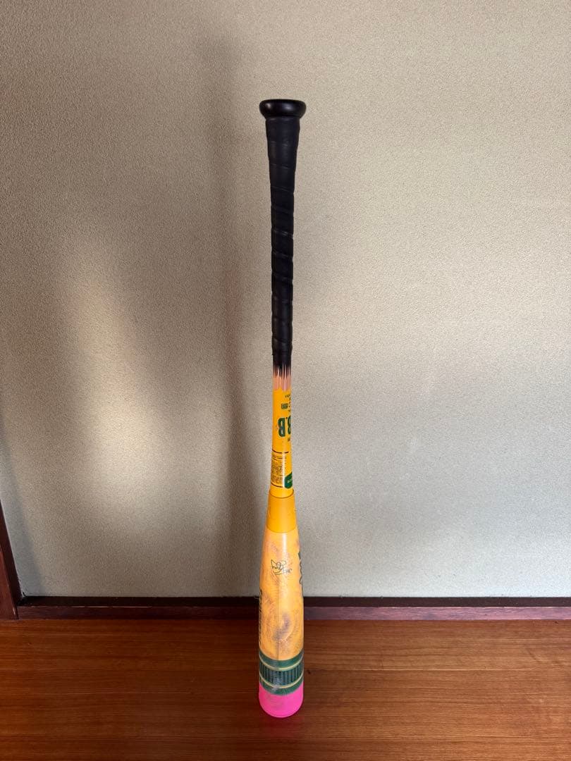 Victus ペンシルバット　84㎝