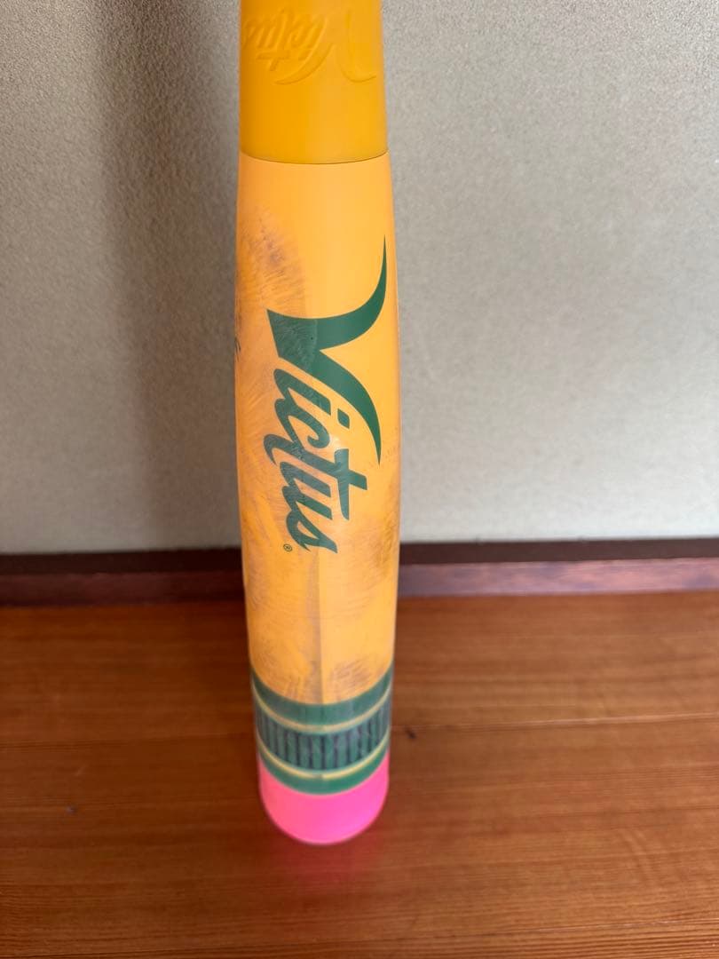 Victus ペンシルバット　84㎝