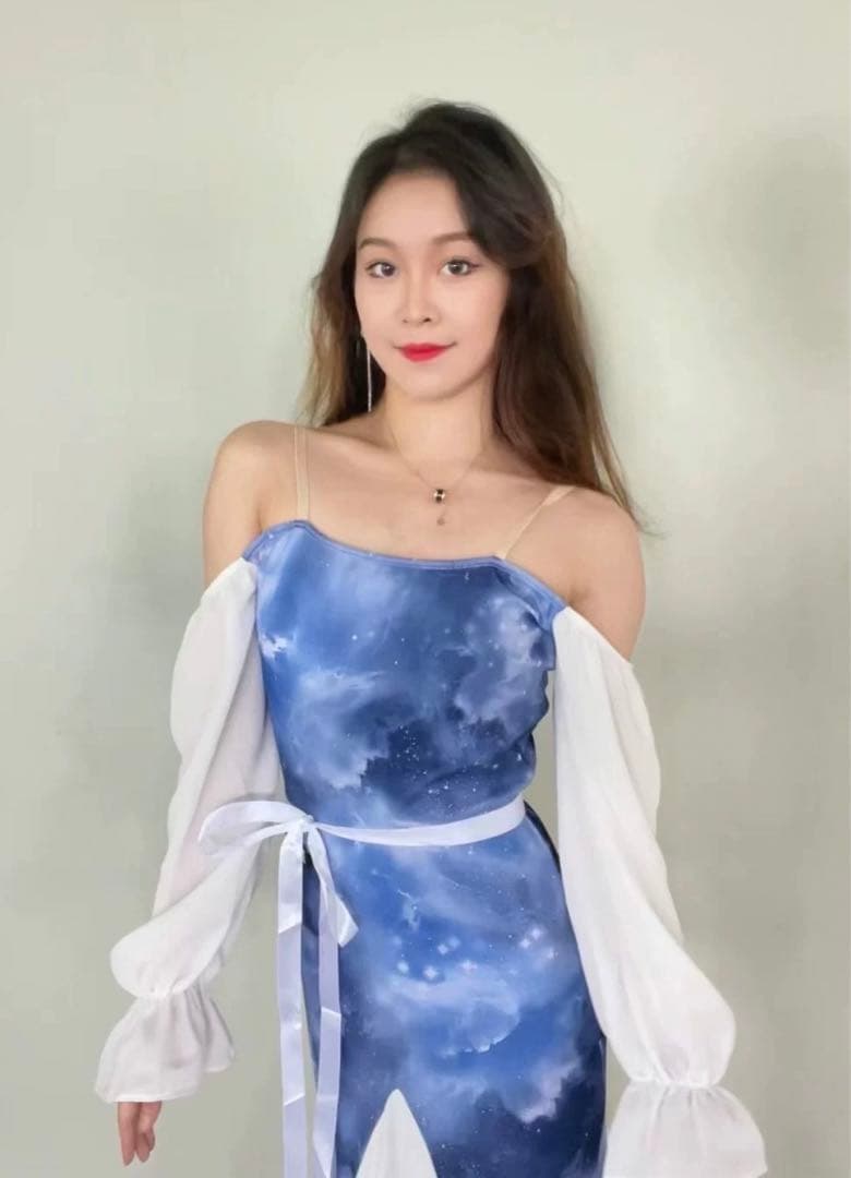 社交ダンス　モダンドレス　ブルー