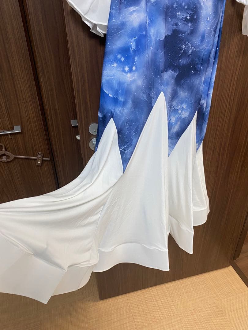 社交ダンス　モダンドレス　ブルー