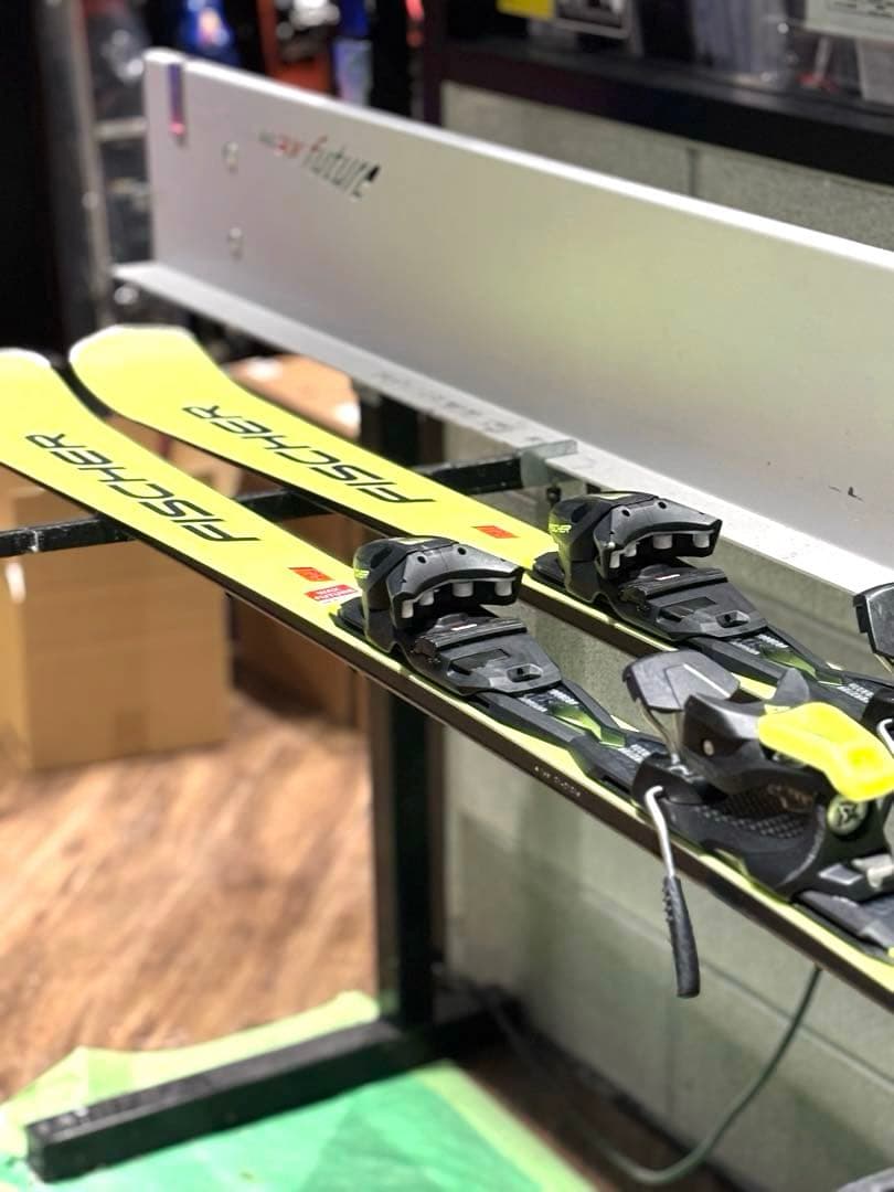 FISCHER RC4 RCS スキー 板　165cm &LEKIカーボンポール