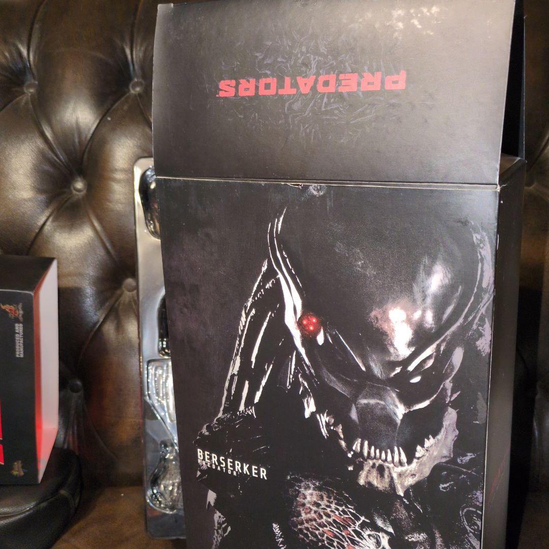 ホットトイズ　バーサーカープレデター1/6