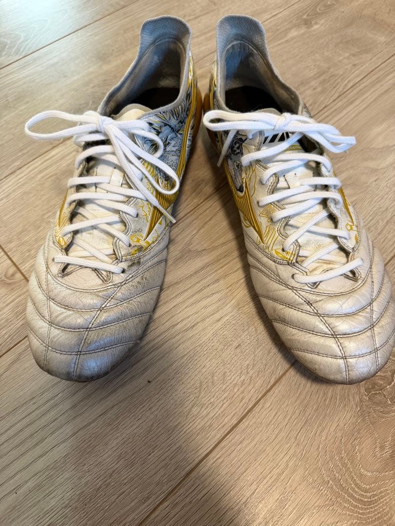 希少モデル　モレリア neo3 セルヒオ・ラモス　28.0