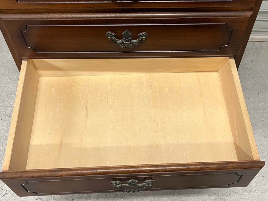 ☆karimoku カリモク家具 コロニアル キャビネット チェスト ４段収納