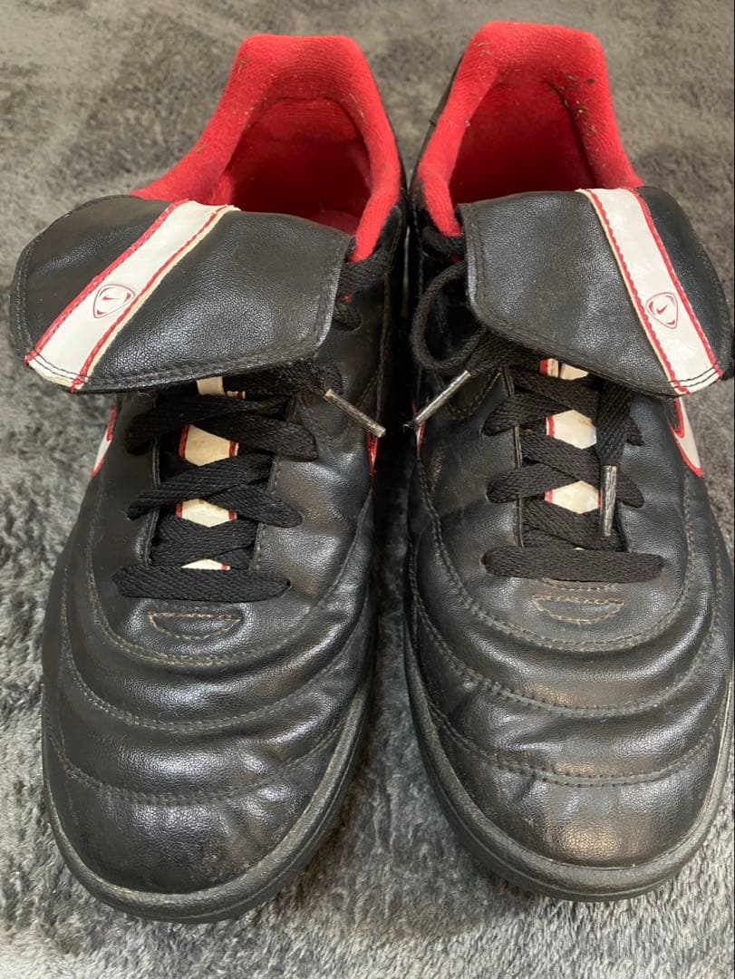 Nike Tiempo 750 サッカーシューズ ブラック/レッド