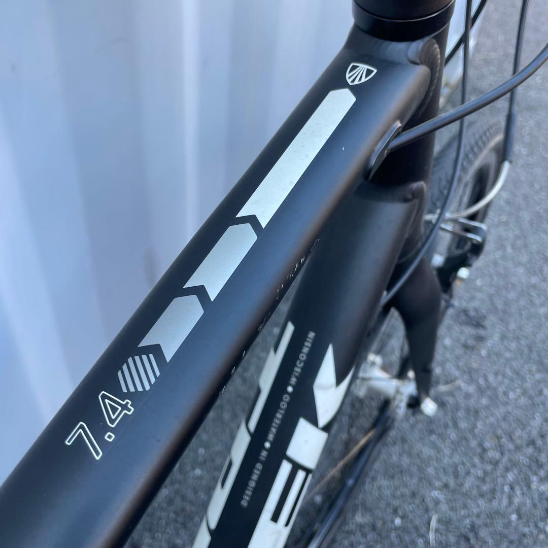 クロスバイク 7.4FX 身長175-186cm 定価8.3万円 ブラック