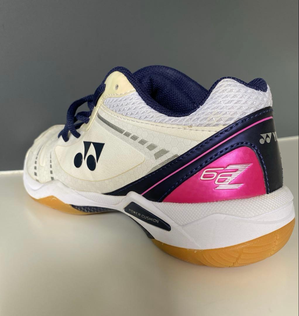 YONEX 66Z 25cm ホワイト 極美品 ソール減りなし希少モデル