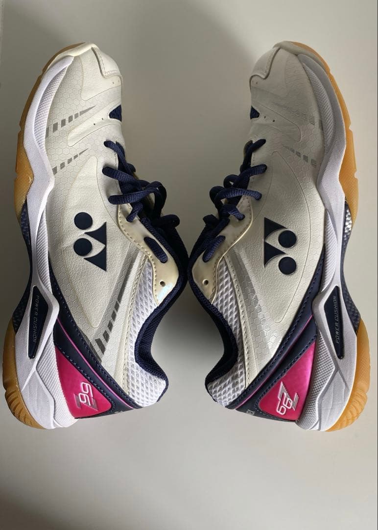 YONEX 66Z 25cm ホワイト新品同様 極美品 ソール減りなし希少モデル