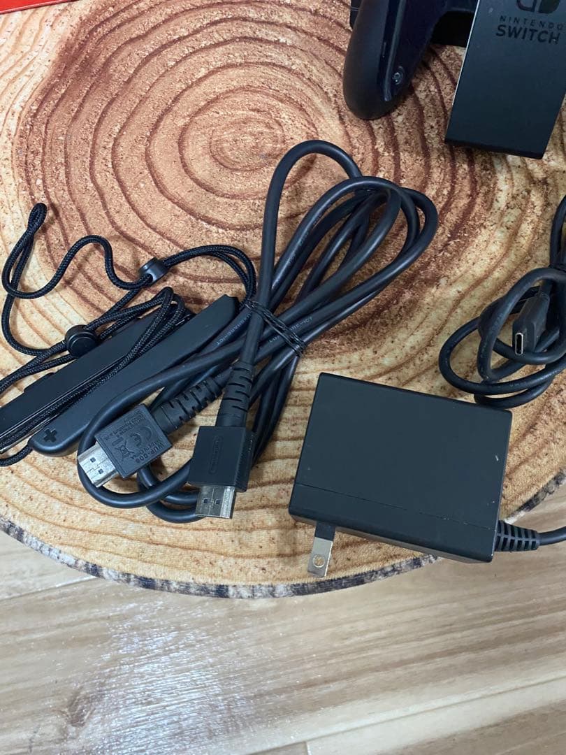 Nintendo Switch ニンテンドースイッチ本体　ネオン②