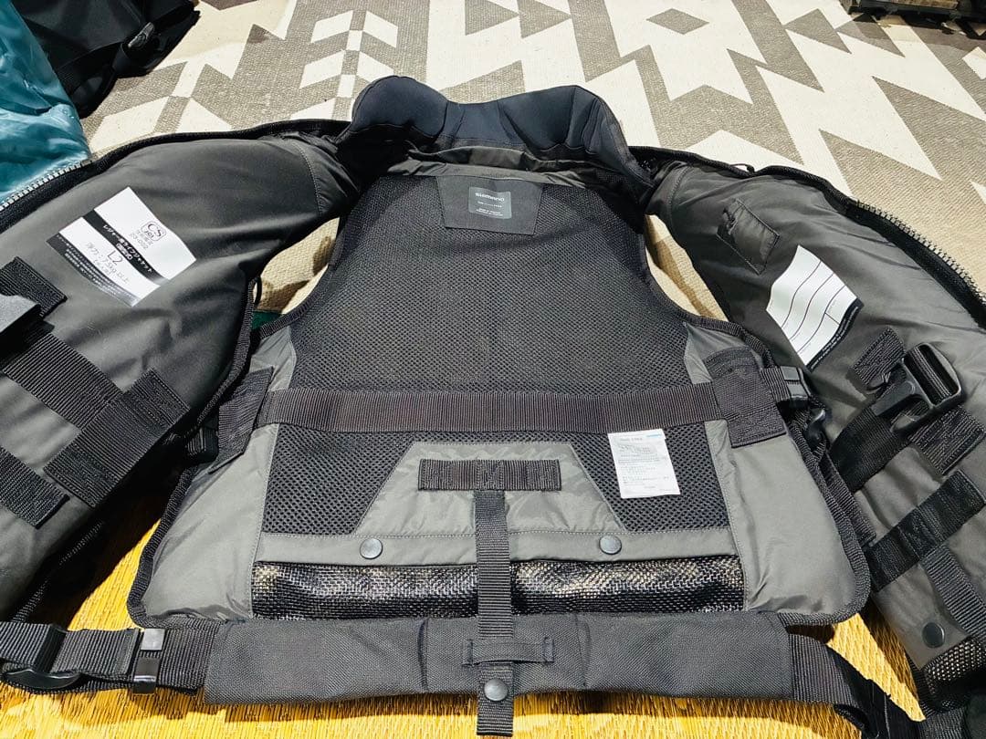 SHIMANO ロックショアタフベストVF-229X