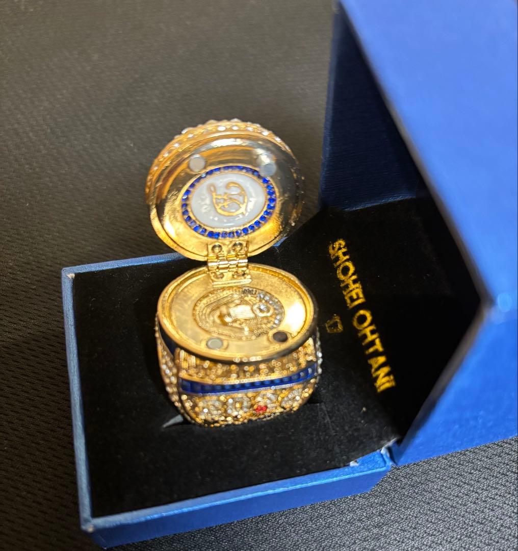 大幅値下⭐️非売品⭐️大谷翔平チャンピオンリング&ワールドチャンピオンミニトロフィー