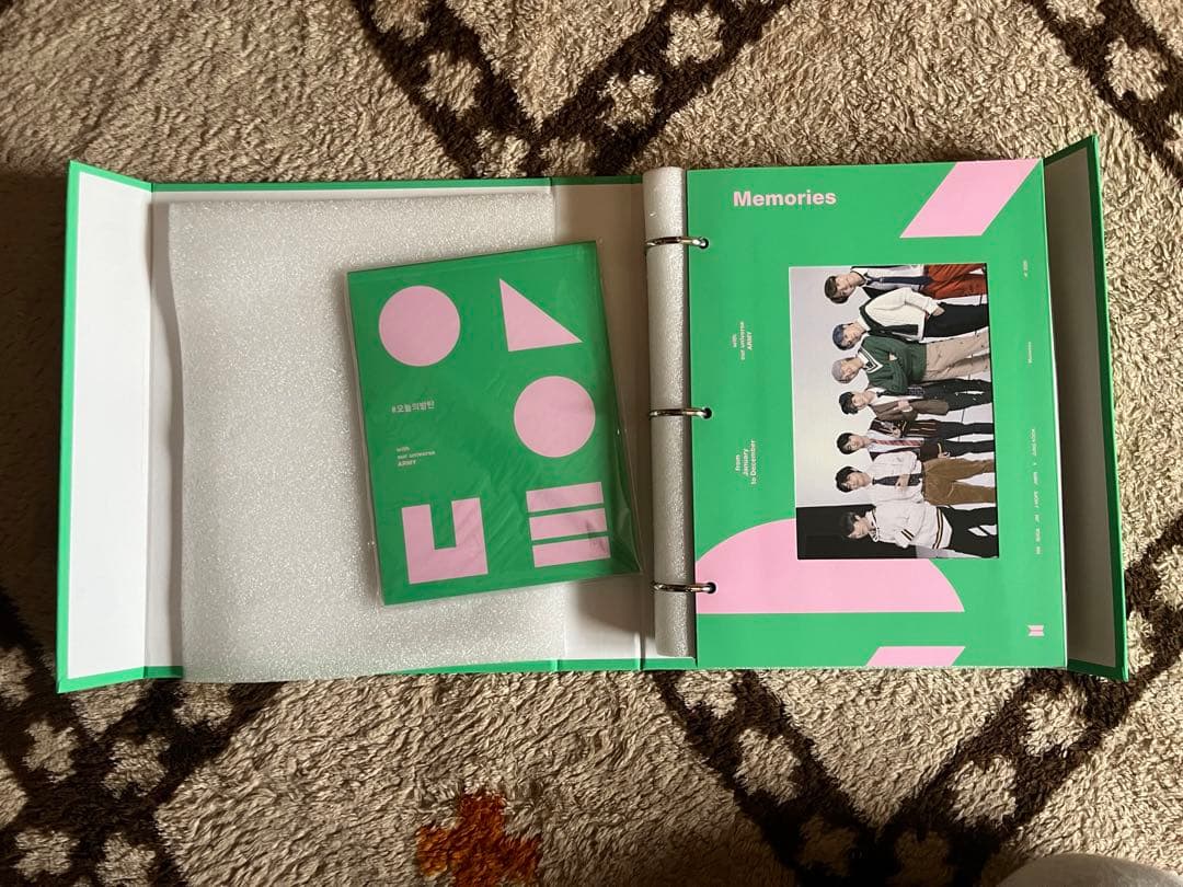 btsグッズ　まとめ売り　公式