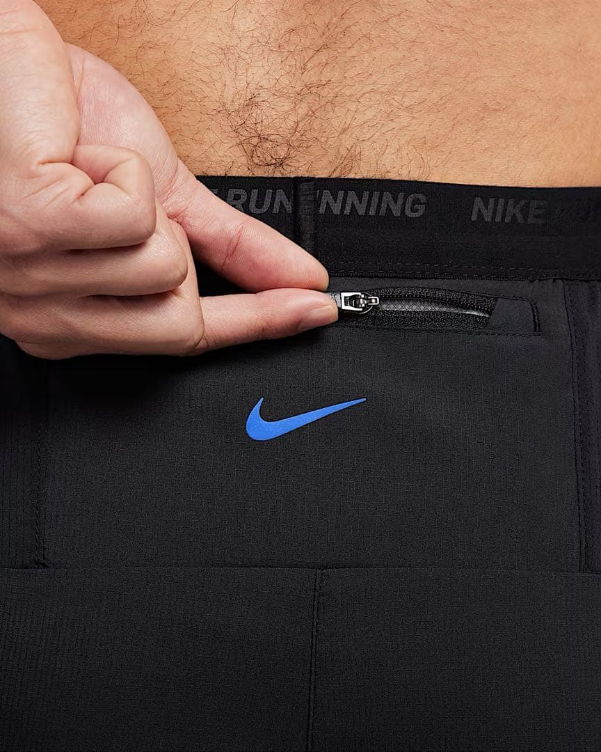 新品未使用　メンズ 13cm ランニングショートパンツ (インナー付き)