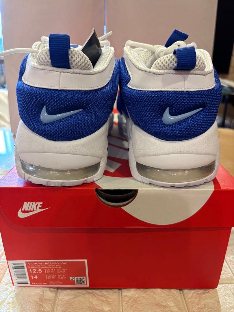 #新品未使用NIKE AIR MOREアップテンポ　ホワイト/ブルー#12.5