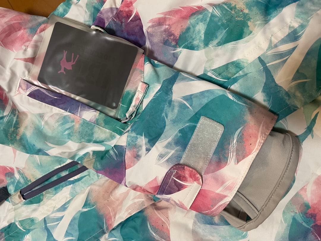 スキー、スノーボード、ウェア☆レディースM☆ 上下セット 43degrees