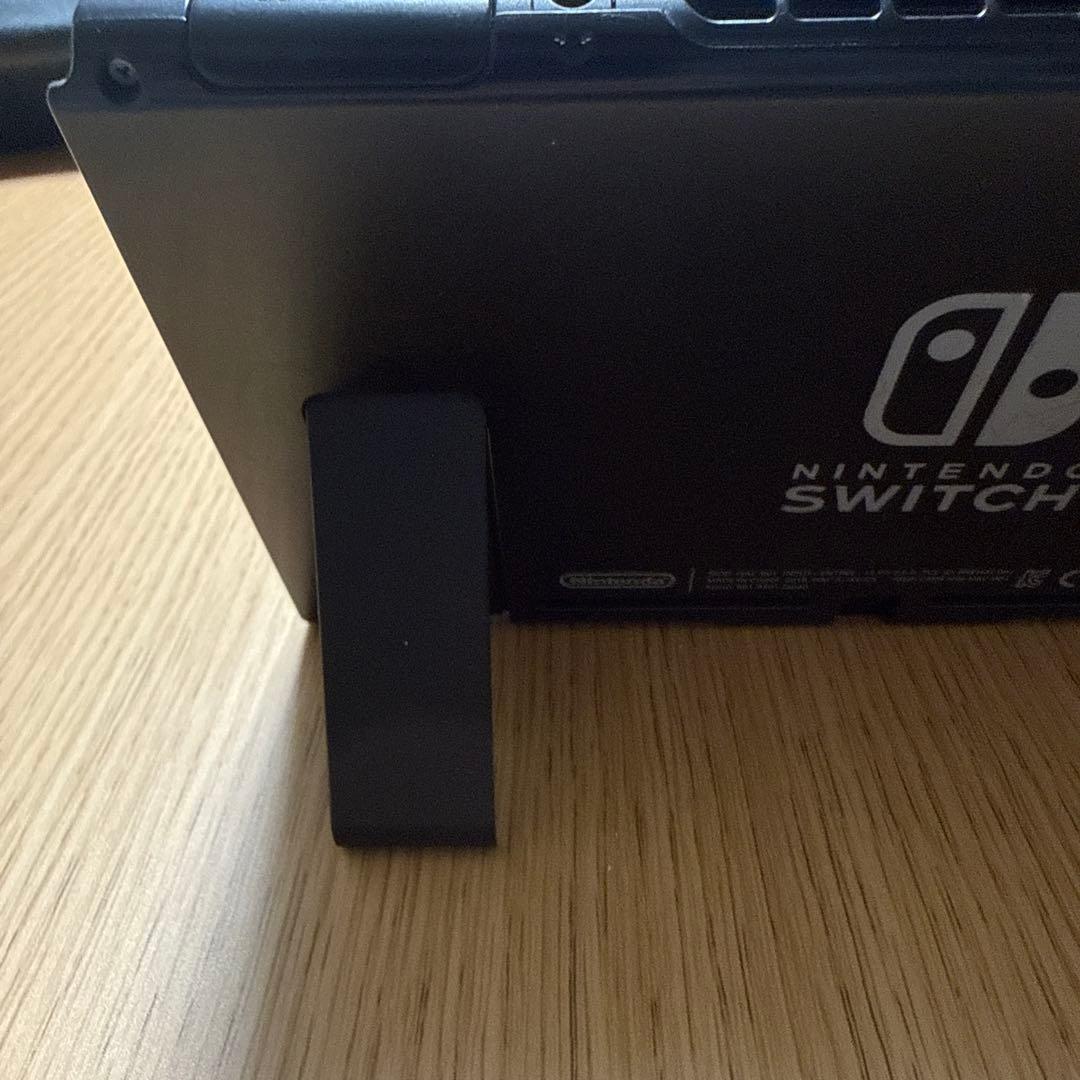 Nintendo Switch 本体のみ　動作確認済み　初期化済み