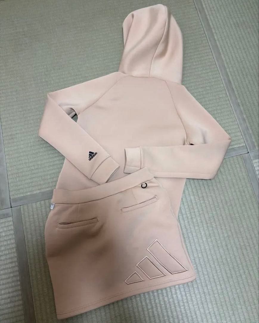 adidas アディダス ゴルフ ダンボールニット　ジャケット　スカート上下2点
