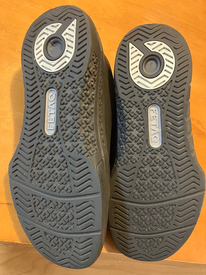 FETAQ トレーニングシューズ 27cm