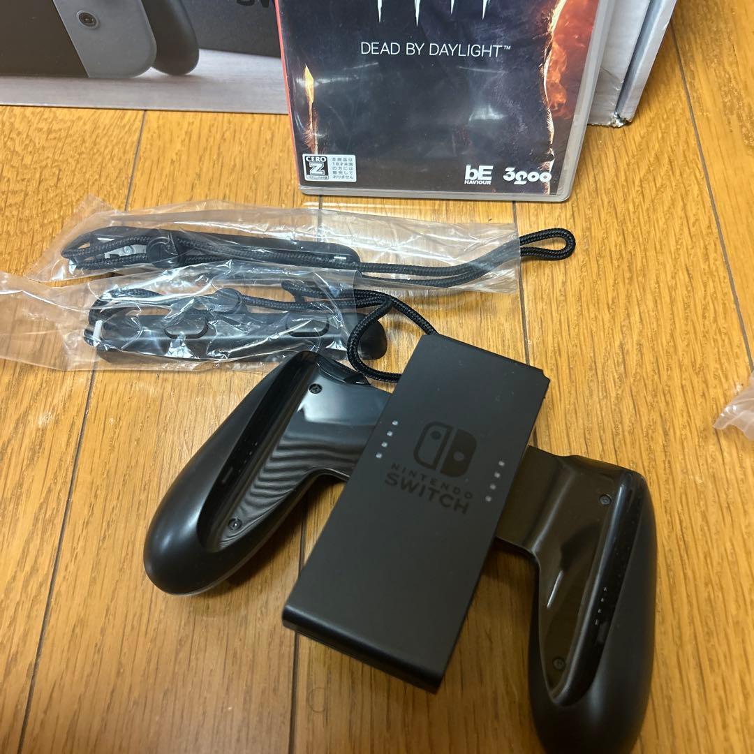 Nintendo Switch グレー　本体＋dead by daylight