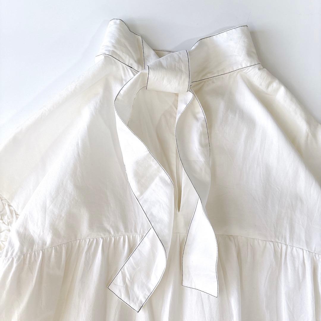 美品⁑マーレット　アステルスモッキングスリーブ ティアードワンピース　ホワイト