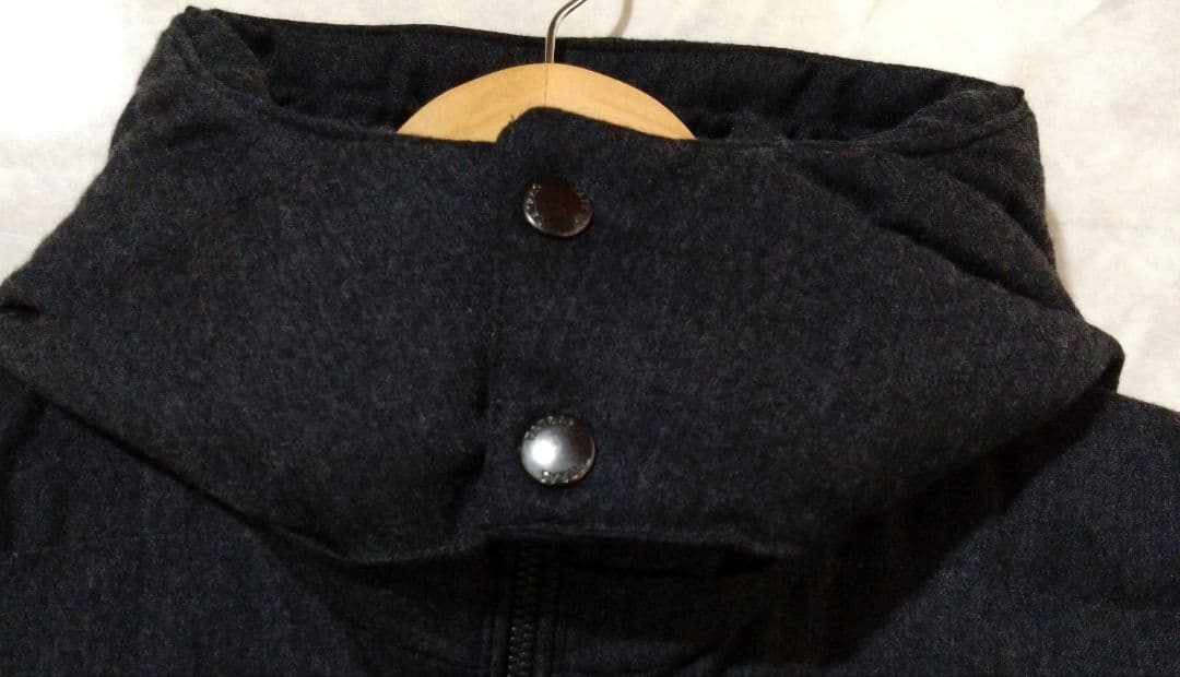 【美品】TATRAS ウール ダウン ベスト 03 チャコールグレー