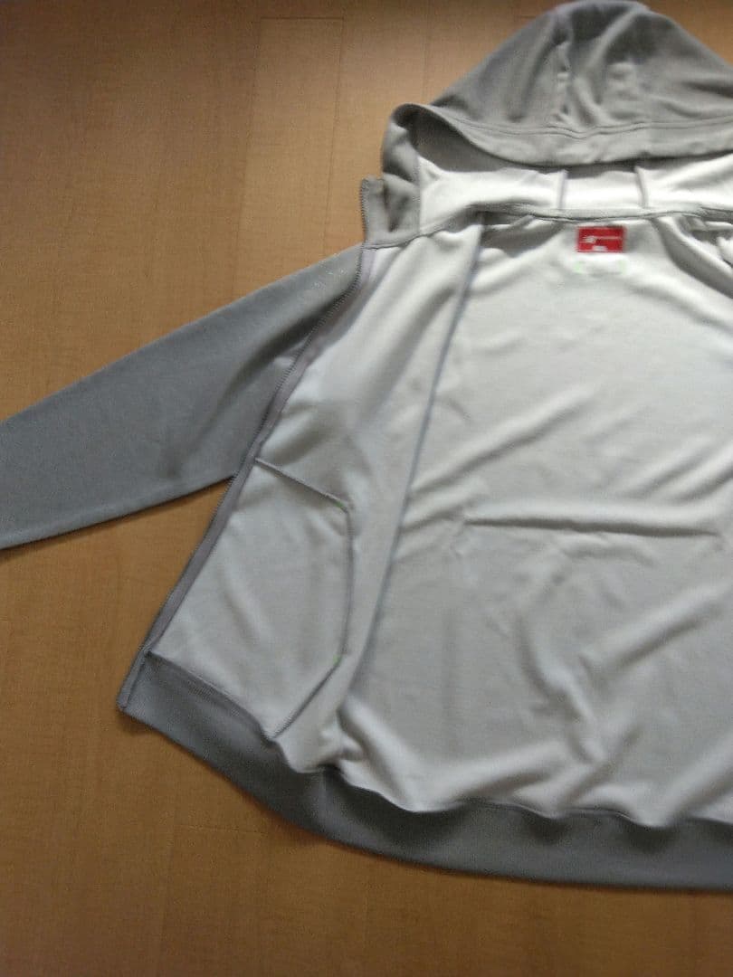 【新品】ニューバランスゴルフ　裏毛ダンボールニット フルジップフーディ サイズ５