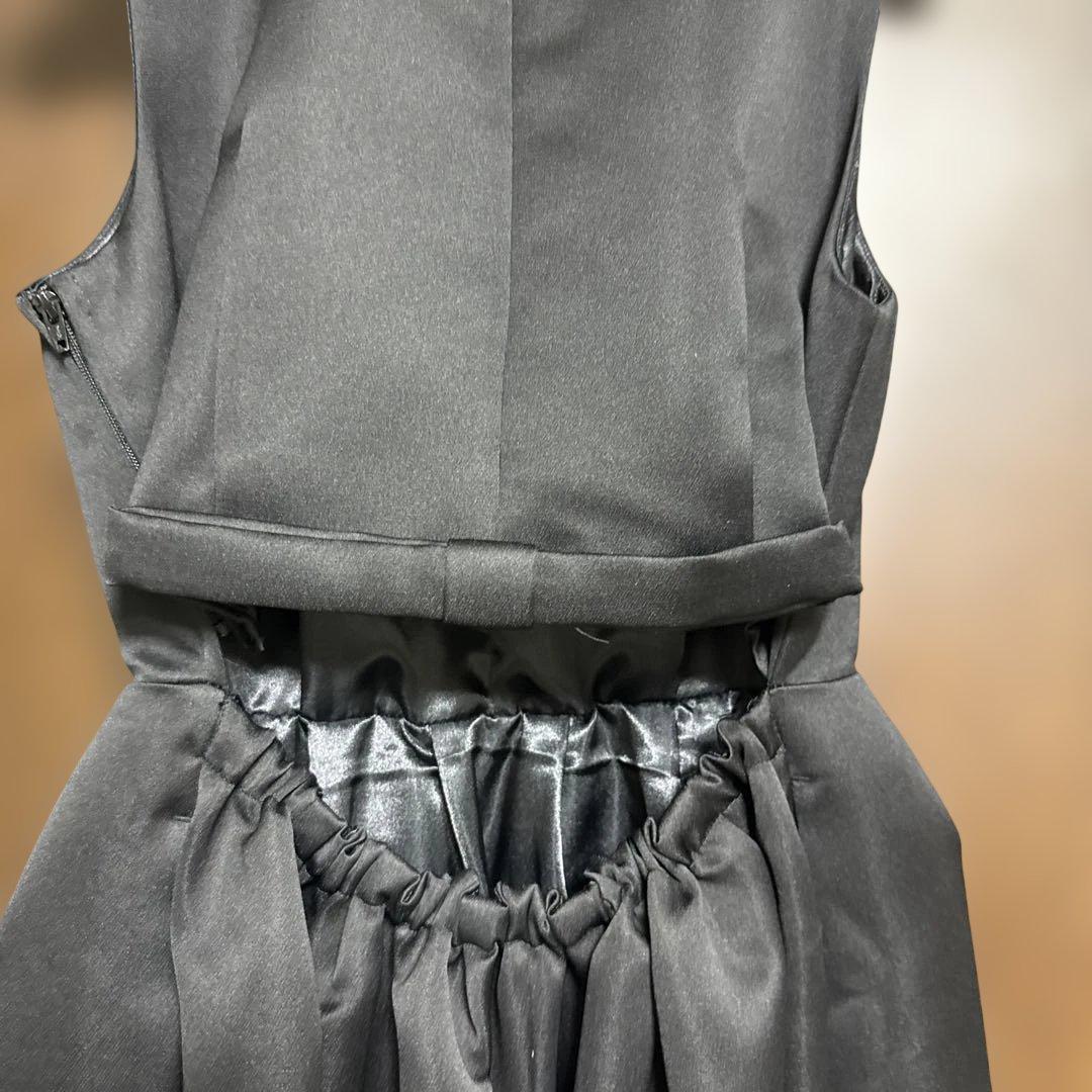 新品未使用　君島十和子さん着用 Bibiy ブラック　ノースリーブワンピース